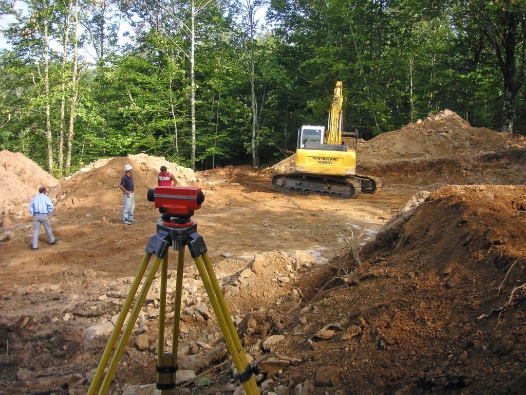 surveying, building site, theodolite-232550.jpg
